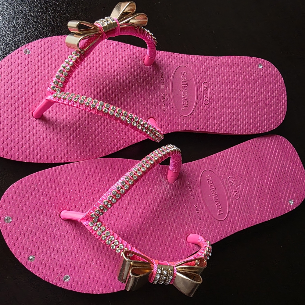 Havaianas Pink Flip Flops with Rhinestones and Bows